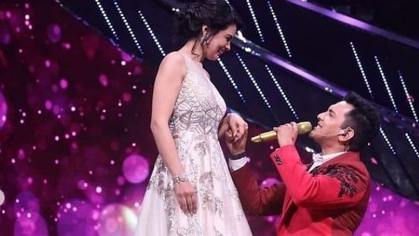 Indian Idol 12: Aditya Narayan's Wife Shweta Agarwal & Parents Udit & Deepa To Appear On The Show