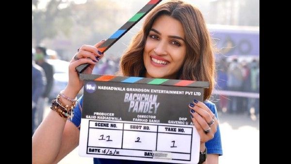 Akshay Kumar-Kriti Sanon's Bachchan Pandey Goes On Floors In Jaisalmer; See Pictures