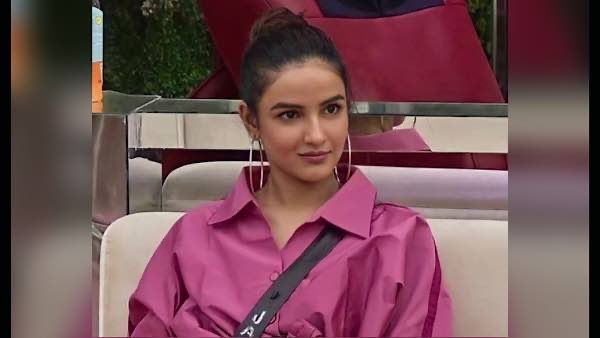 Jasmin Bhasin Takes A Dig At Rubina Dilaik; Accuses Latter Of Manipulating Nikki Tamboli
