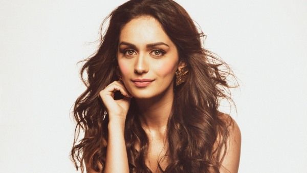 Manushi Chhillar And Ajinkya Rahane Ask Youth To Dream Big