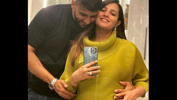 Anita Hassanandani Shares First Glimpse Of Her Baby Boy; But With An ‘Emoji’ Twist