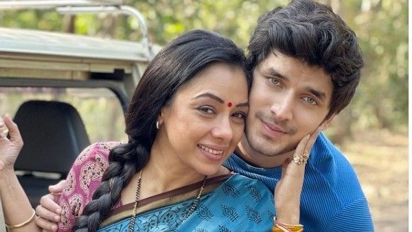 Anupamaa: Rupali Ganguly's On-Screen Son Paras Kalnawat Tests Positive For COVID-19; Show’s Shooting Halted
