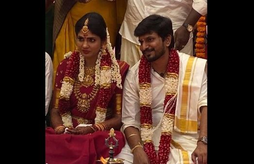 Director Desingh Periyasamy Enters Wedlock With Actress Niranjani Ahathian, Pictures Go Viral