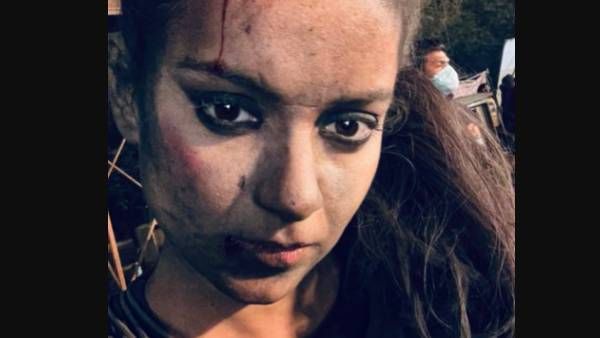Kangana Ranaut Shares BTS Picture From Dhaakad Sets; Says She Was Born To Fight