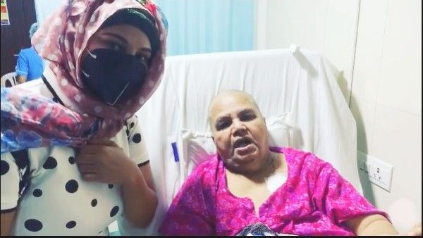 When Rakhi Sawant Revealed Her Mother Used To Pick Garbage At Hospital & They Used To Find Leftover Food