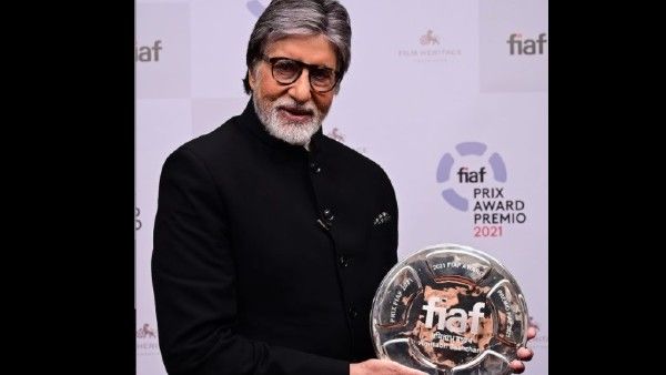 Amitabh Bachchan Felicitated With FIAF Award; Christopher Nolan Calls Him A 'Living Legend'