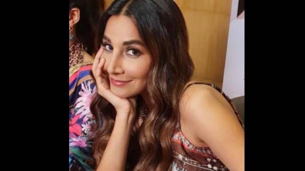 Monica Dogra Pens Heartfelt Message As She Celebrates The Married Woman's Success