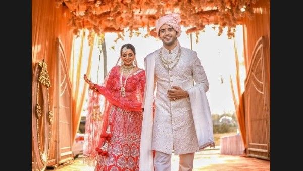 Yehh Jadu Hai Jinn Ka Actor Vikram Singh Chauhan Ties The Knot With Girlfriend Sneha Shkukla (PICS)