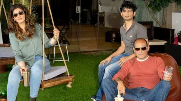 Legacy: Akshaye Khanna & Raveena Tandon To Star In Vijay Gutte's Web Series