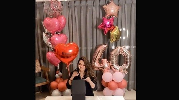 Anita Hassanandani's Lockdown Birthday Celebration: Husband Rohit Wishes Her In The Most Interesting Way