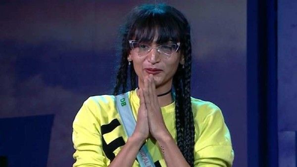 Bigg Boss Malayalam 3 Contestant Dimpal Bhal’s Father Passes Away