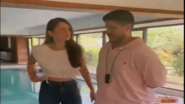 Hansika Motwani Recreates Hilarious Meme On Rakhi Sawant From Bigg Boss 14 By Yashraj Mukhate