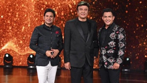 Indian Idol 12: Aditya Narayan Is Back; Anu Malik & Manoj Muntashir To Judge Instead Of Himesh & Vishal