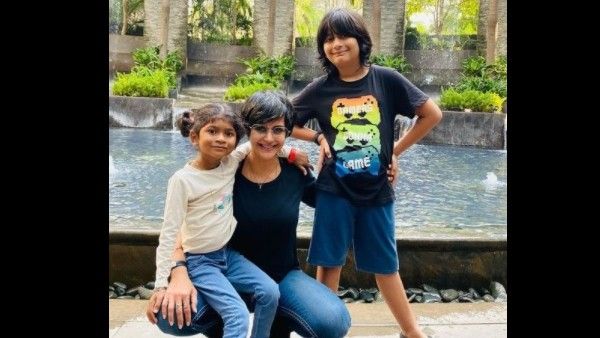 Mandira Bedi Says Her Claws Will Come Out If Trolls Attack Her Children; 'My Blood Boils At The Mere Thought'