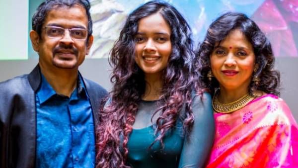 Apna Time Bhi Aayega's Megha Ray Takes Precautionary Off From Shoot After Her Parents Test COVID-19 Positive