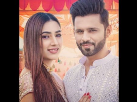 Rahul Vaidya Teases His Fans With A New Poster Of His Song Madhanya With Disha Parmar