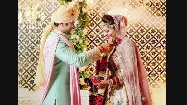 Sugandha Mishra & Sanket Bhosale Share Pictures From Their Lavish Wedding; See Inside PICS