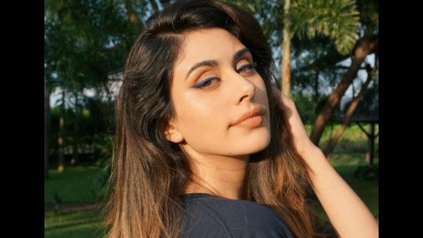 LoveYatri Actress Warina Hussain Quits Social Media; Says 'In Aamir Sir’s Language Dropping The Pretence'