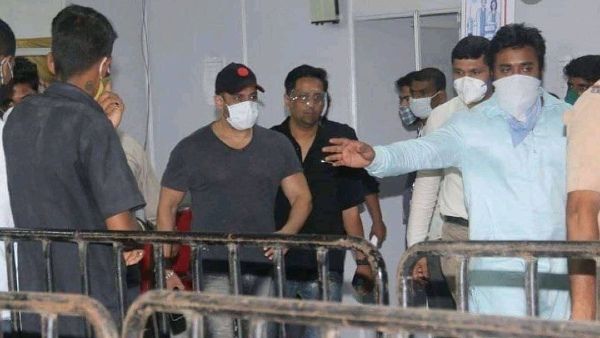 Salman Khan Receives Second Jab Of COVID-19 Vaccine