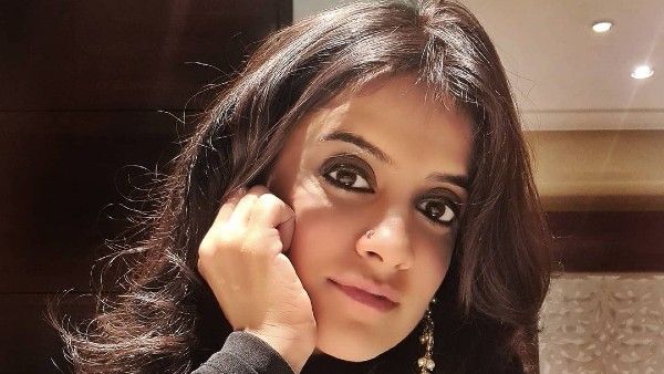 Jasleen Royal's Rendition Of Chidiya Spreads The Much-Needed Positive Vibes During These Testing Times