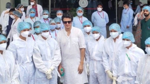 Aniruddh Dave Discharged After 55 Days Of Hospitalisation Due To COVID-19; Says 'Zindagi Aa Raha Hoon Main'