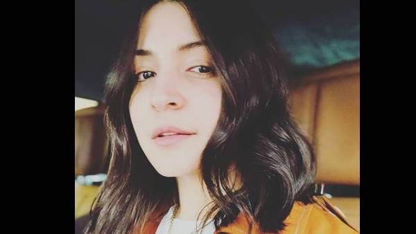 Anushka Sharma Flaunts Her New Haircut, Reveals She Had Post-Baby Hair Fall