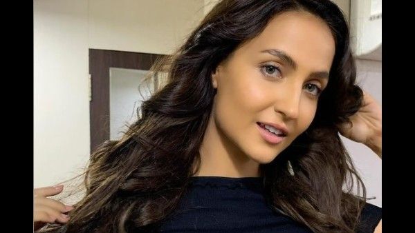 Elli AvrRam Doesn't Fear Being Stereotyped In Film Industry; Says 'I Know My Passion, My Talent'