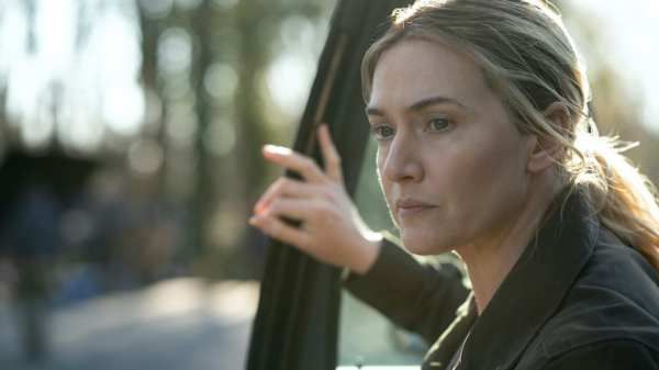 Kate Winslet Talks About Filming Intimate Scenes With Leonardo DiCaprio In Titanic: What A Shame That's Over