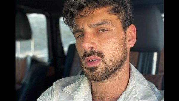 365 Days Star Michele Morrone Has Been Approached For Bollywood Projects; Says 'Would Love To Do A Hindi Film'