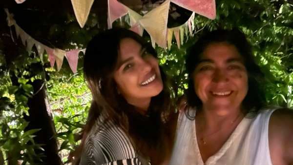Priyanka Chopra Polished Off 8 Rotis With Filmmaker Gurinder Chadha, Actress Says She Is A 'Homesick Desi'