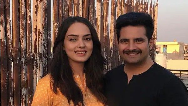 Karan Mehra And Co-Star Himanshi Parashar Limit Their Comment Section On Instagram After Their Chat Goes Viral