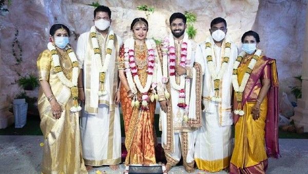 Director Shankar’s Daughter Aishwarya Gets Hitched To Cricketer Rohit Damodaran