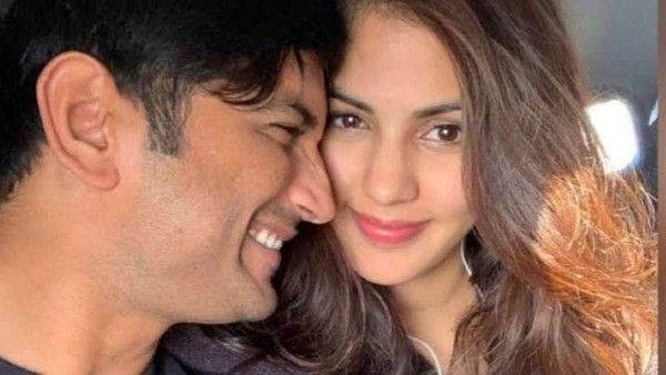 Rhea Chakraborty Says Sushant Singh Rajput Is Protecting Her Like Guardian Angel; 'Please Come Back To Me'