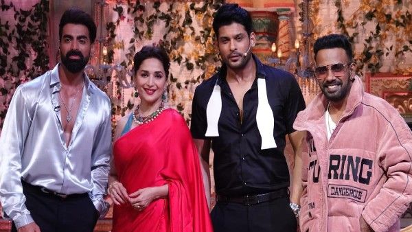 Sidharth Shukla Promotes ALTBalaji’s Romance Drama Broken But Beautiful 3 On The Sets Of Dance Deewane!