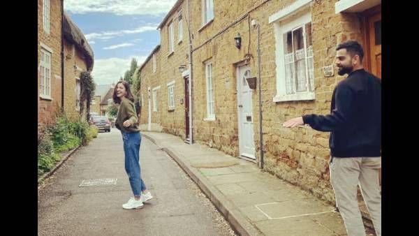 Anushka Sharma's Latest Post With Her 'Fan' Virat Kohli Is Too Adorable To Miss