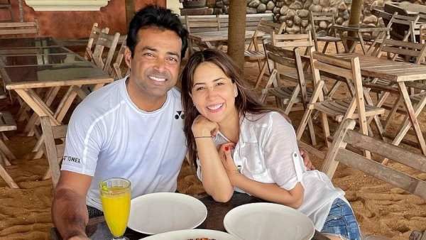 Kim Sharma & Leander Paes Enjoy Holiday In Goa, Cozy Pictures Spark Dating Rumours