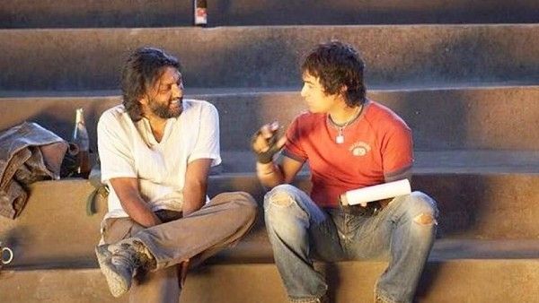 How Aamir Khan's Clause Helped Rakeysh Omprakash Mehra To Complete Rang De Basanti On Time!