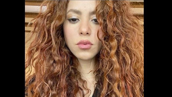 Shakira's Latest Social Media Display Picture Hints That She May Come Out As A Lesbian