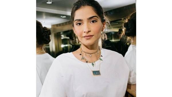 Sonam Kapoor Refutes Her Pregnancy Rumours With A Quirky Post