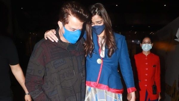 Sonam Kapoor Gets Trolled Over Her Fashion Choice As She Breaks Down At Airport While Hugging Anil Kapoor
