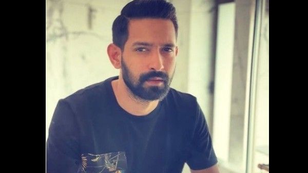Vikrant Massey Says His Mom Is Still In Touch With His Ex-Girlfriends; 'They Come Over'