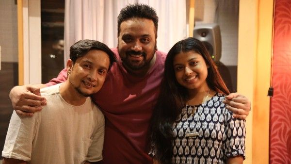 Indian Idol 12: Raj Surani Signs Pawandeep Rajan, Arunita Kanjilal And Shanmukha Priya For 20 Songs
