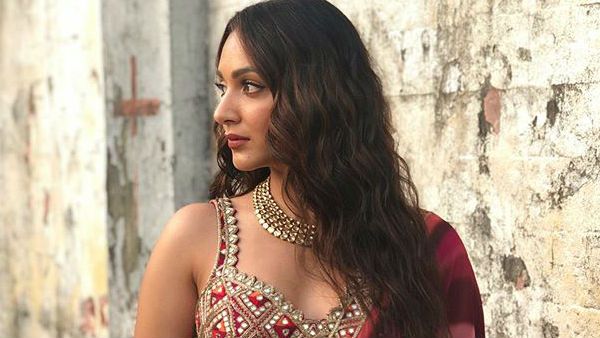 Kiara Advani Reacts To Troll's Cheap Comment On Her Topless Photoshoot!