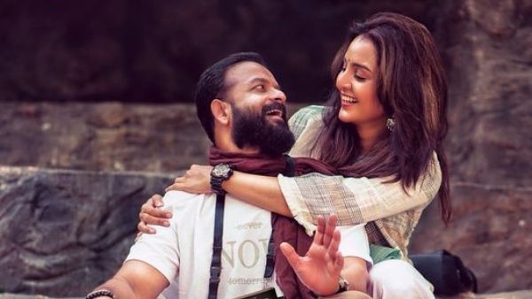 Manju Warrier And Jayasurya Team Up For Meri Awaz Suno; First Look Poster Is Out!