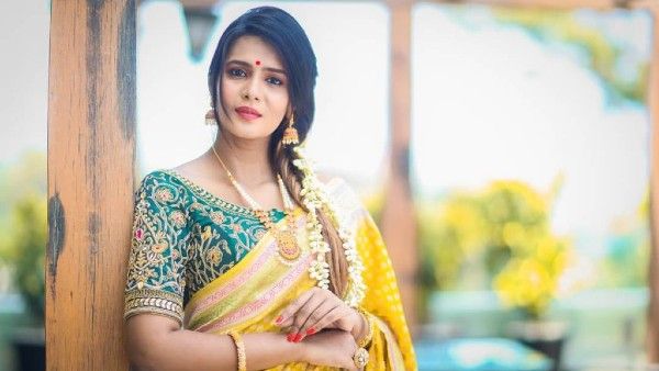 Meera Mithun’s Casteist Remark Sparks Controversy