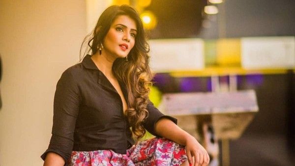 Meera Mitun Calls Kollywood A Prostitution Hub; Says ‘I Am Being Targeted In Tamil Nadu’