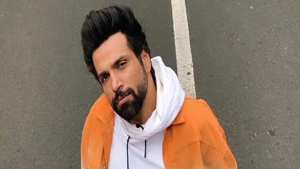 Tanuj Virwani, Rithvik Dhanjani, Krishna Kaul, Poulomi, – ALTBalaji Artists Get Nostalgic On Ganesh Chaturthi