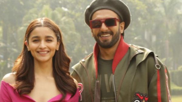 Ranveer Singh And Alia Bhat To Star In Sanjay Leela Bhansali's Baiju Bawra?
