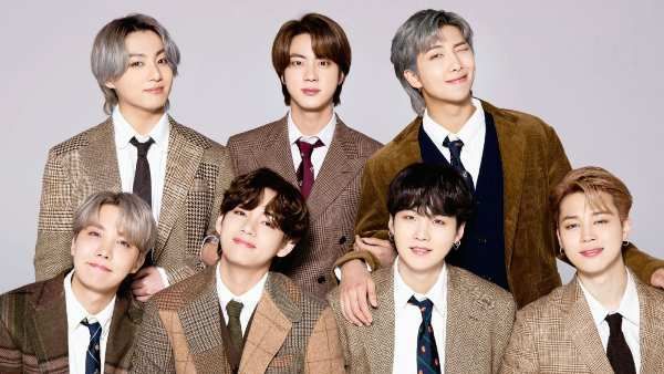 China's Weibo Bans BTS Fan Account For Illegal Fundraising