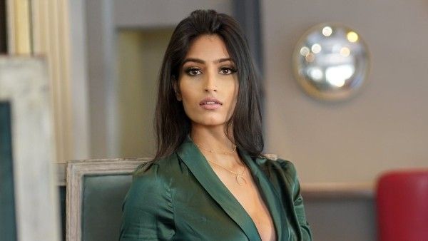 Josh Community Creator Nikita Tiwari Features In TM Music's 'Ek Woh Pal' Video